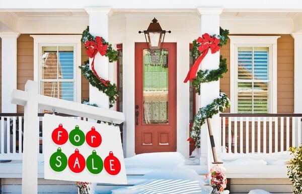 Do-Homes-Sell-During-the-Holidays